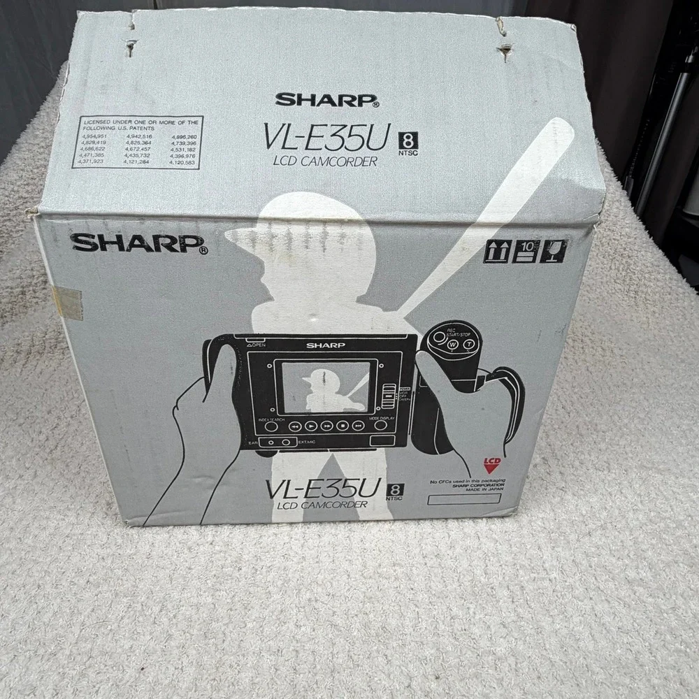 Sharp Viewcam VL-E35U 8mm LCD Camcorder Zoom 8 Hi-Fi Monaural with Box Manual